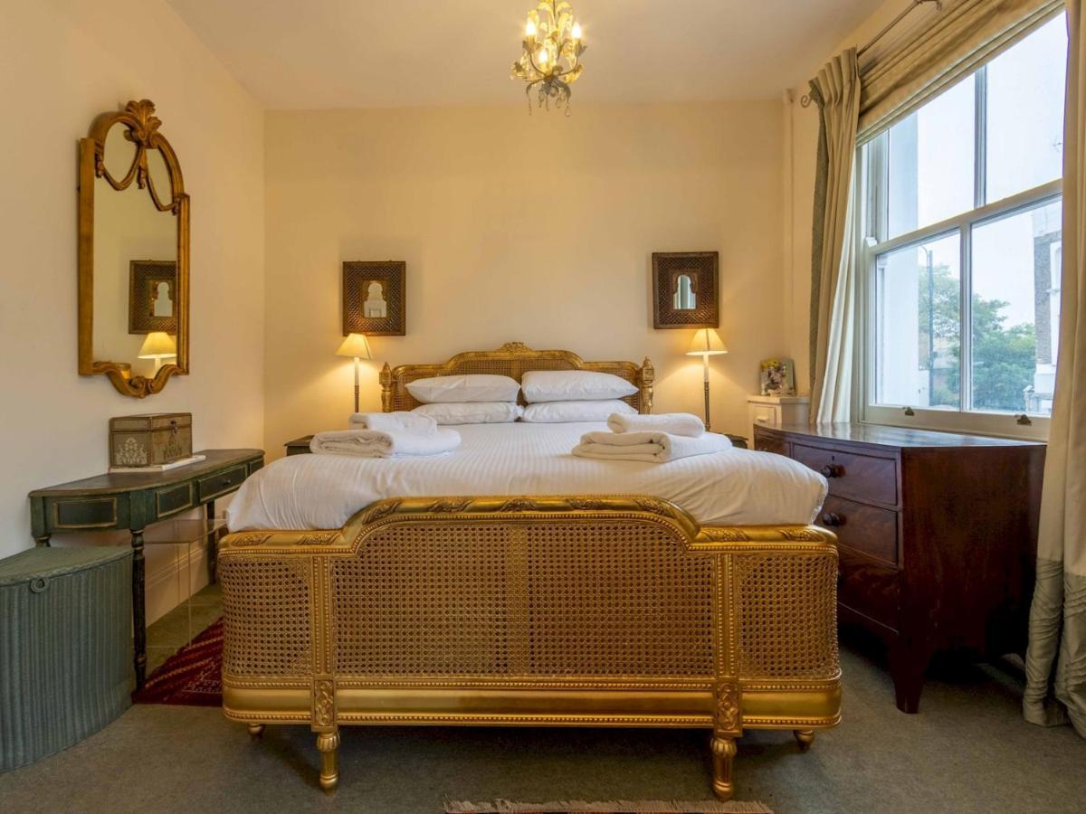 Pass The Keys Split-Floors Antique Apartment In Portobello Road Λονδίνο Εξωτερικό φωτογραφία