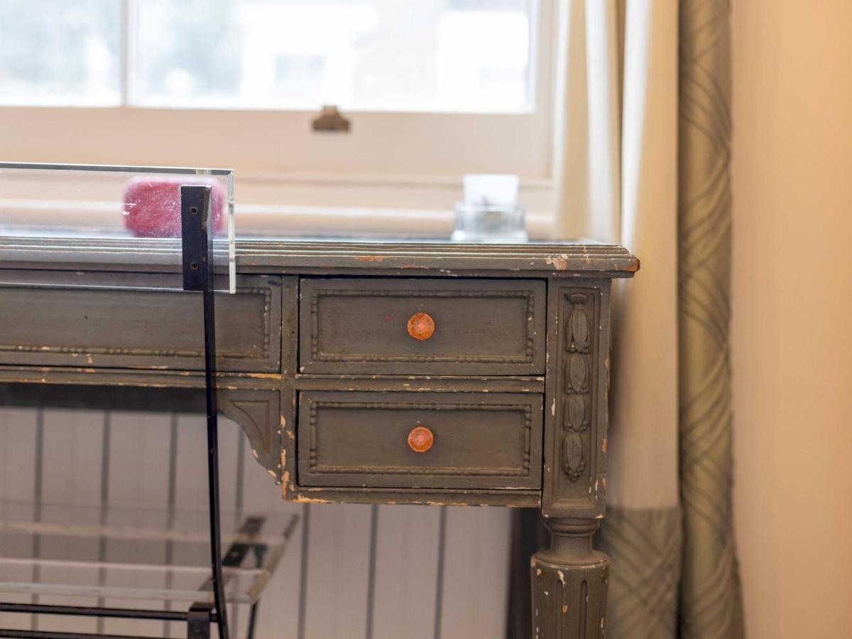 Pass The Keys Split-Floors Antique Apartment In Portobello Road Λονδίνο Εξωτερικό φωτογραφία